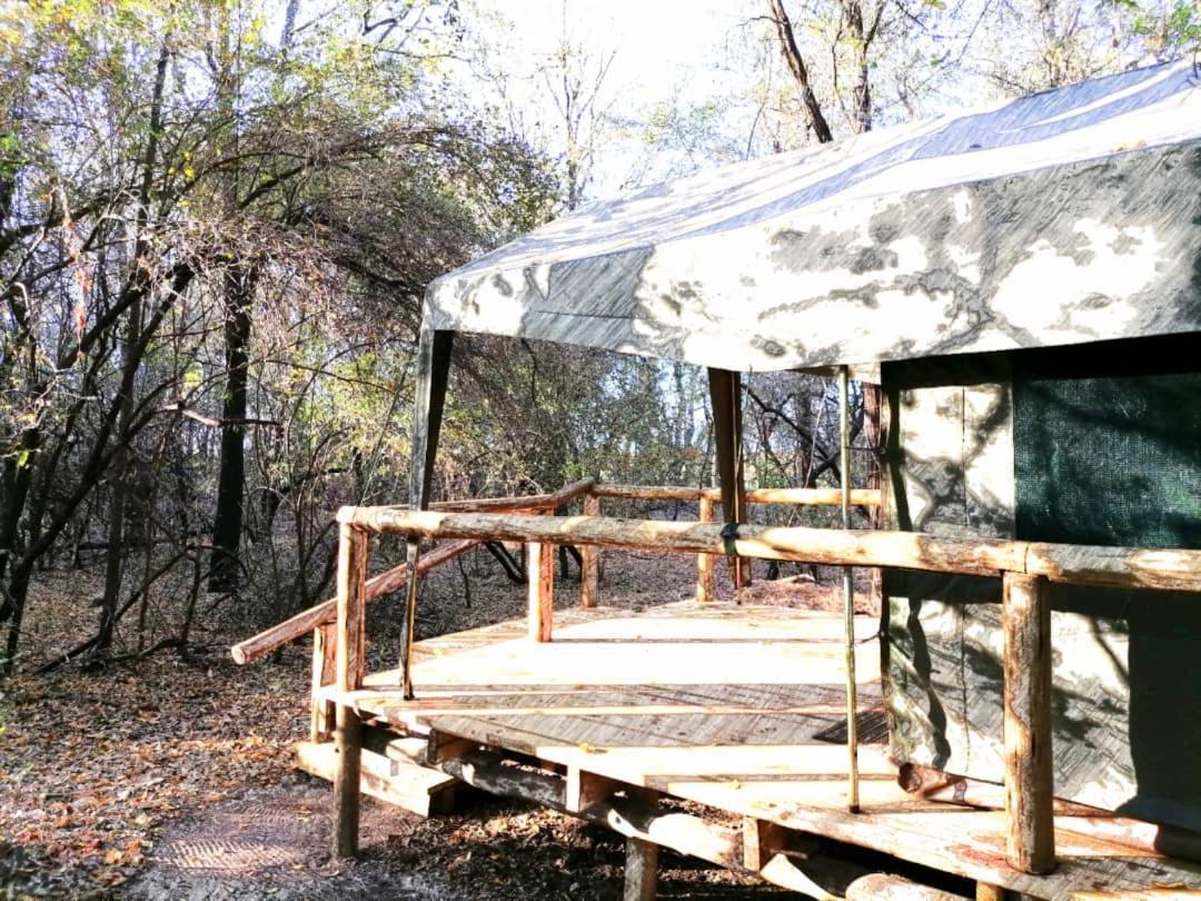 Askiesbos - Samochima Bush Camp Shakawe Екстер'єр фото